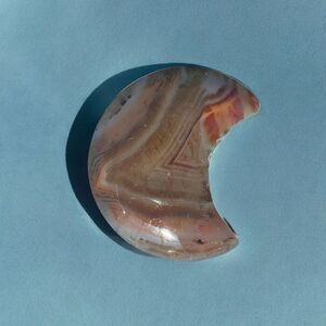 Brown Banded Agate Crystal Moon‎ Carving